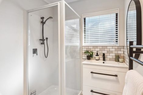 Photo of property in 19c Hurley Road, Paraparaumu Beach, Paraparaumu, 5032