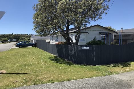 Photo of property in 102 Park Street, Hokitika, 7810