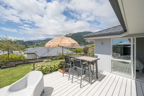 Photo of property in 16b Huntaway Close, Stoke, Nelson, 7011