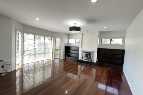 Photo of property in 73a Nile Road, Milford, Auckland, 0620