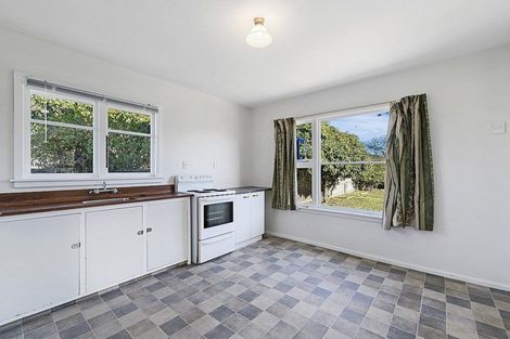 Photo of property in 18 Vivian Street, Burwood, Christchurch, 8083