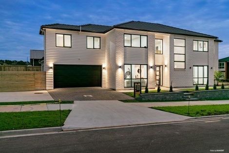 Photo of property in 36 Hikuawa Road, Flat Bush, Auckland, 2019