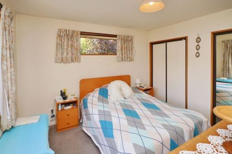 Photo of property in 58 Sawyers Arms Road, Northcote, Christchurch, 8052