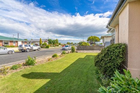 Photo of property in 14 Wye Street, Newfield, Invercargill, 9812