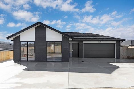 Photo of property in 2 Vintner Lane, Pokeno, 2402