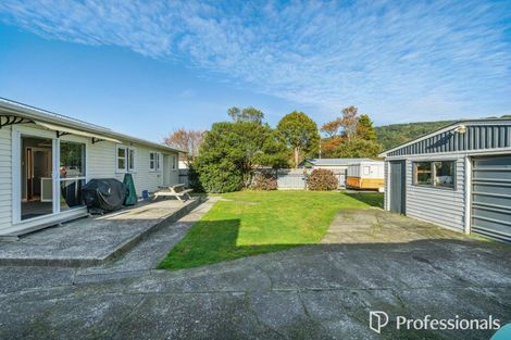 Photo of property in 66 Peel Place, Wainuiomata, Lower Hutt, 5014