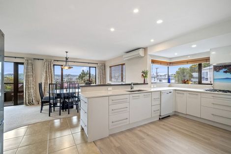 Photo of property in 35 Taharepa Road, Hilltop, Taupo, 3330