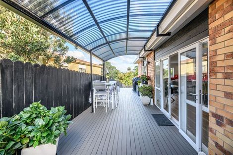 Photo of property in 6 San Bernadino Drive, Henderson, Auckland, 0612