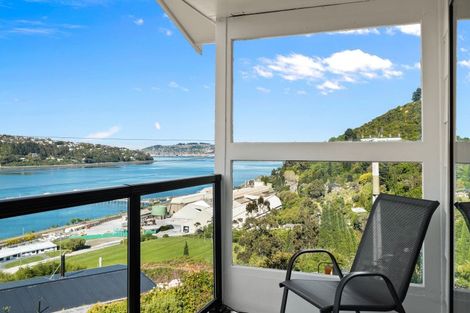 Photo of property in 46 Adderley Terrace, Ravensbourne, Dunedin, 9022