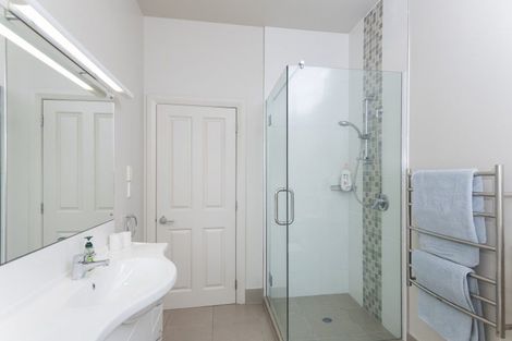 Photo of property in 2/40 Reads Quay, Gisborne, 4010