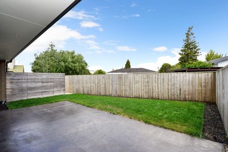 Photo of property in 103u2 Cambridge Road, Hillcrest, Hamilton, 3216