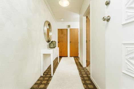 Photo of property in 2/57 Lake Road, Devonport, Auckland, 0624