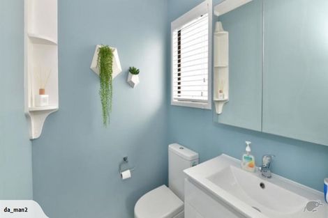 Photo of property in 1/14 Arkles Strand, Arkles Bay, Whangaparaoa, 0932