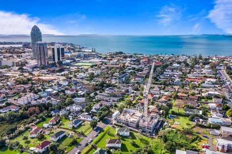 Photo of property in 1/32 Tennyson Avenue, Takapuna, Auckland, 0622