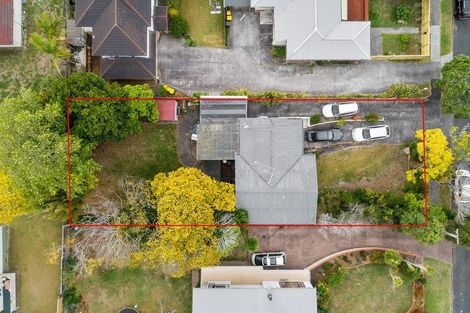 Photo of property in 11 Stephen Avenue, Henderson, Auckland, 0610