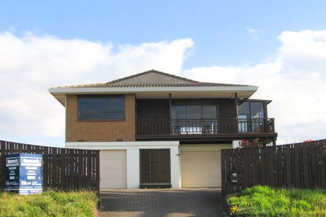 Photo of property in 864 Papamoa Beach Road, Papamoa Beach, Papamoa, 3118