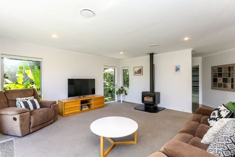 Photo of property in 67 Karamea Street, Whalers Gate, New Plymouth, 4310