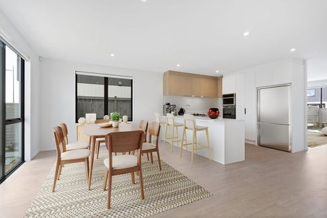Photo of property in 24 Viridian Avenue, Rosehill, 2113