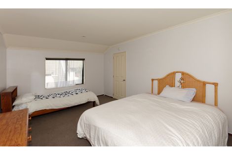 Photo of property in 21 Samara Place, Clendon Park, Auckland, 2103