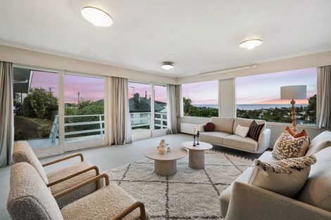 Photo of property in 1 Elizabeth Place, Mairangi Bay, Auckland, 0630