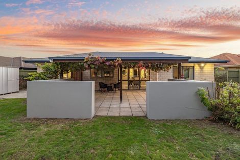 Photo of property in 8 Redfern Street, Northwood, Christchurch, 8051