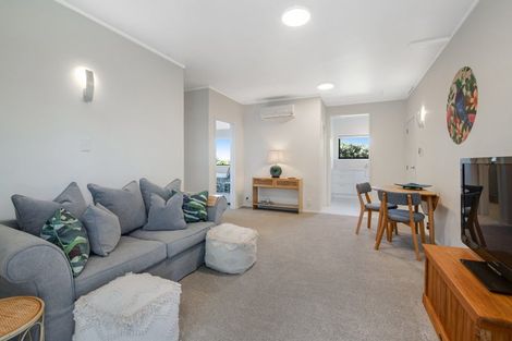 Photo of property in 21 Siesta Terrace, Gulf Harbour, Whangaparaoa, 0930