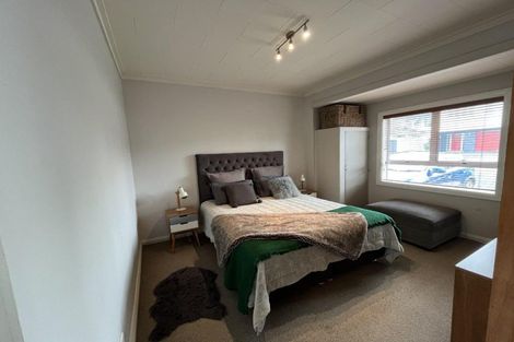 Photo of property in 21 Belt Road, Moturoa, New Plymouth, 4310