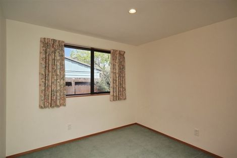 Photo of property in 16 Cardiff Avenue, Somerfield, Christchurch, 8024