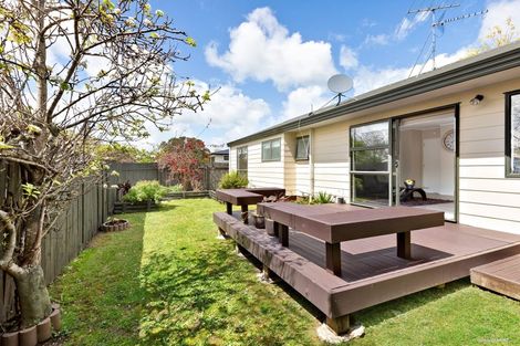Photo of property in 3 Margan Avenue, New Lynn, Auckland, 0600