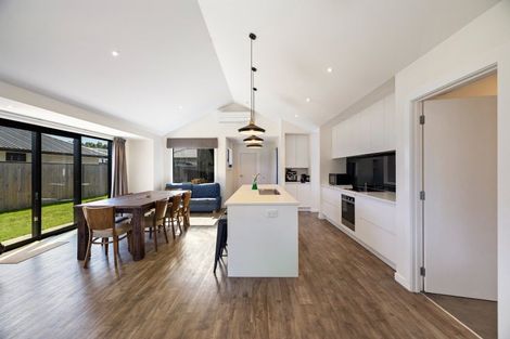 Photo of property in 37 Headley Drive, Lower Shotover, Queenstown, 9304