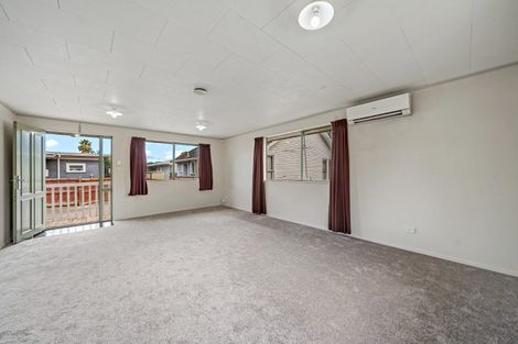 Photo of property in 11a Keeling Road, Henderson, Auckland, 0612