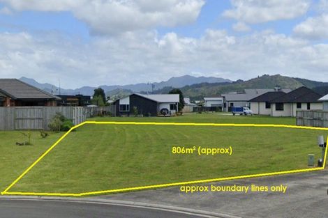 Photo of property in 3 Oscar Place, Whitianga, 3510