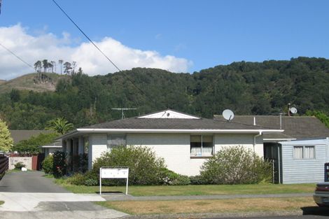 Photo of property in 21b Seddon Street, Wallaceville, Upper Hutt, 5018