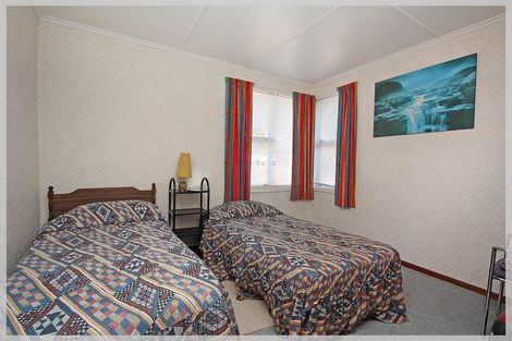 Photo of property in 37 Futter Street, Foxton, 4814