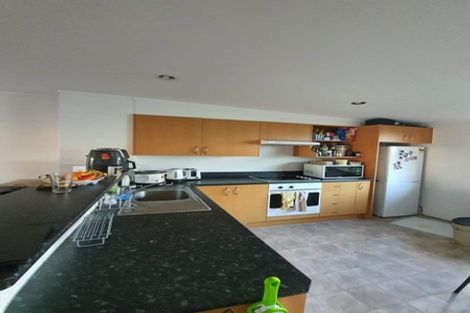 Photo of property in 7/3 Kelvin Grove, Te Aro, Wellington, 6011