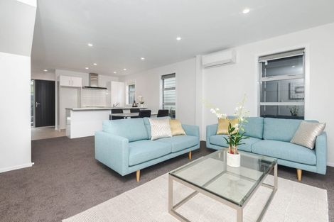 Photo of property in 27c Ranui Terrace, Tawa, Wellington, 5028