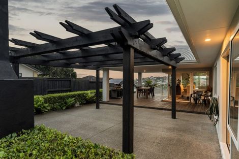 Photo of property in 26 Valley View, Bethlehem, Tauranga, 3110