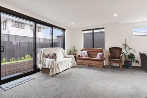 Photo of property in 1/47 Sturrocks Road, Redwood, Christchurch, 8051