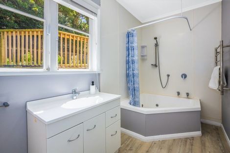 Photo of property in 3a Jeep Road, Raumati South, Paraparaumu, 5032