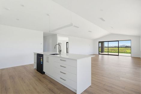 Photo of property in 7 Tara Iti Way, Coastlands, Whakatane, 3120