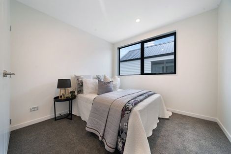 Photo of property in 28a Moire Road, Massey, Auckland, 0614