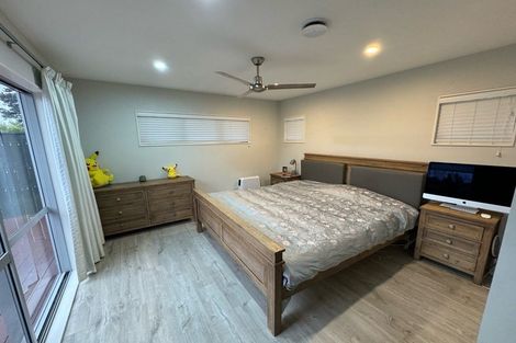 Photo of property in 87a Seaview Road, Glenfield, Auckland, 0629