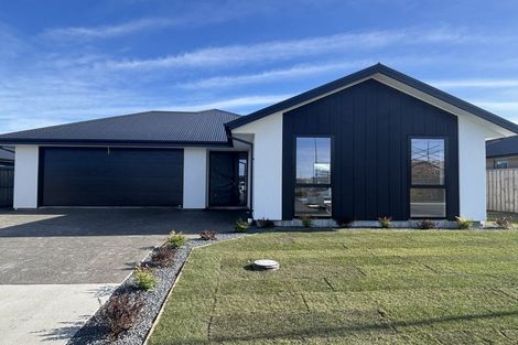 Photo of property in 5 Stackwood Avenue, Woodend, 7610