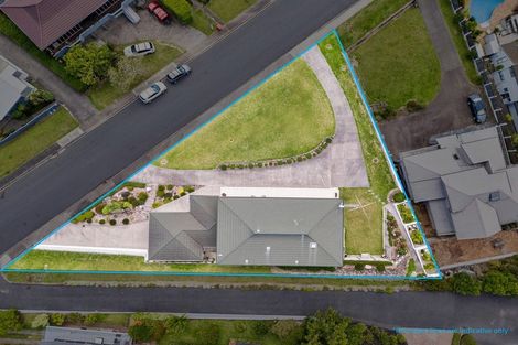 Photo of property in 76 Marellen Drive, Red Beach, 0932