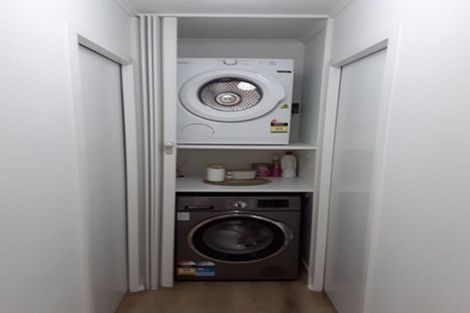 Photo of property in 1/22 Neptune Avenue, Beach Haven, Auckland, 0626