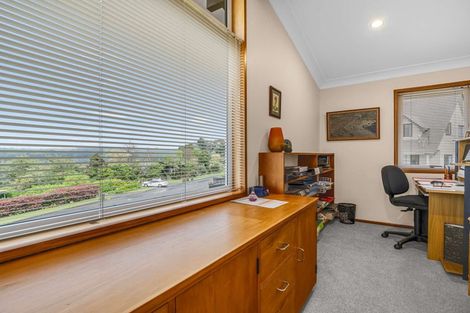 Photo of property in 30 Russell Crescent, Western Heights, Rotorua, 3015