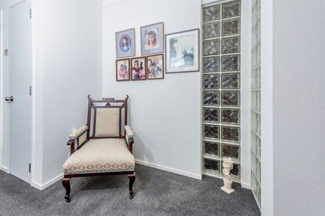 Photo of property in 16 Hendrika Court, Hobsonville, Auckland, 0618