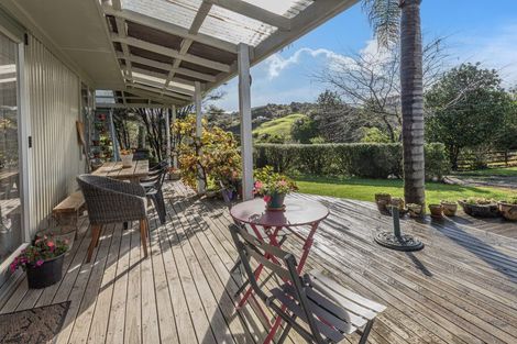 Photo of property in 4 Paparoa Station Road, Paparoa, 0571