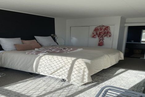 Photo of property in 55 Havelock Road, Havelock North, 4130