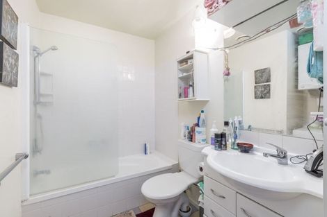 Photo of property in The Grange, 39/92 Bush Road, Albany, Auckland, 0632